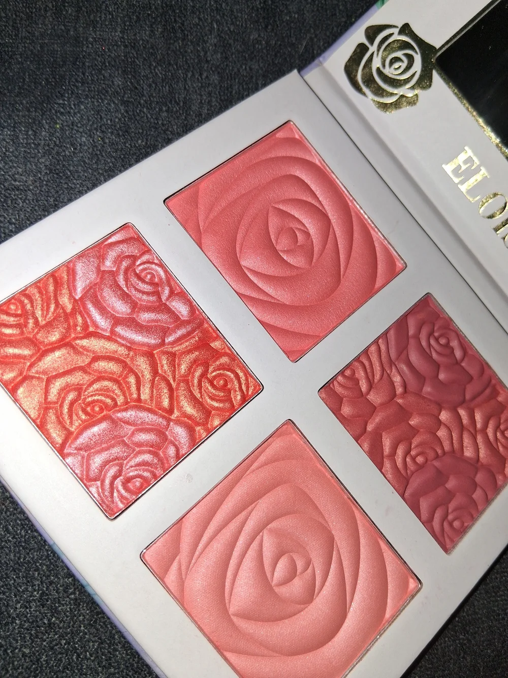 Secret Garden 3D Blush & Glow Palette - Lavender Pink